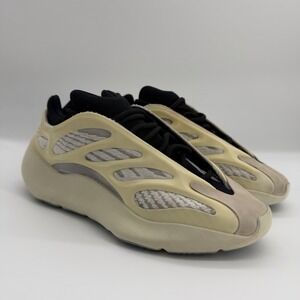 Adidas Yeezy Boost 700 V3‎ size 6.5 No Box